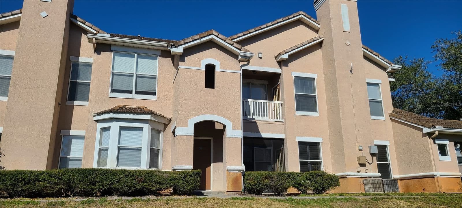 17902 VILLA CREEK