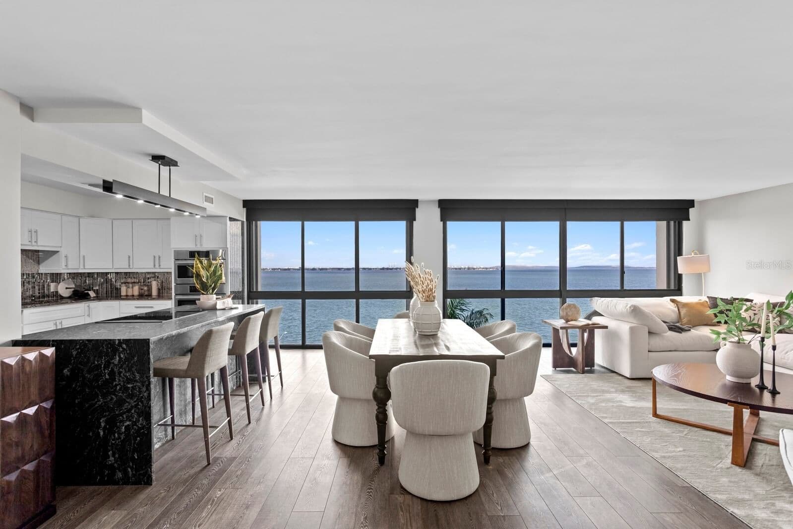 Photo 5 of 3301 BAYSHORE