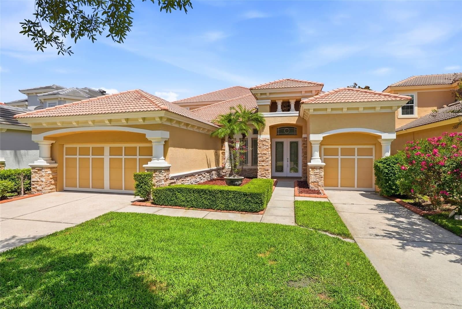 11637 BRISTOL CHASE