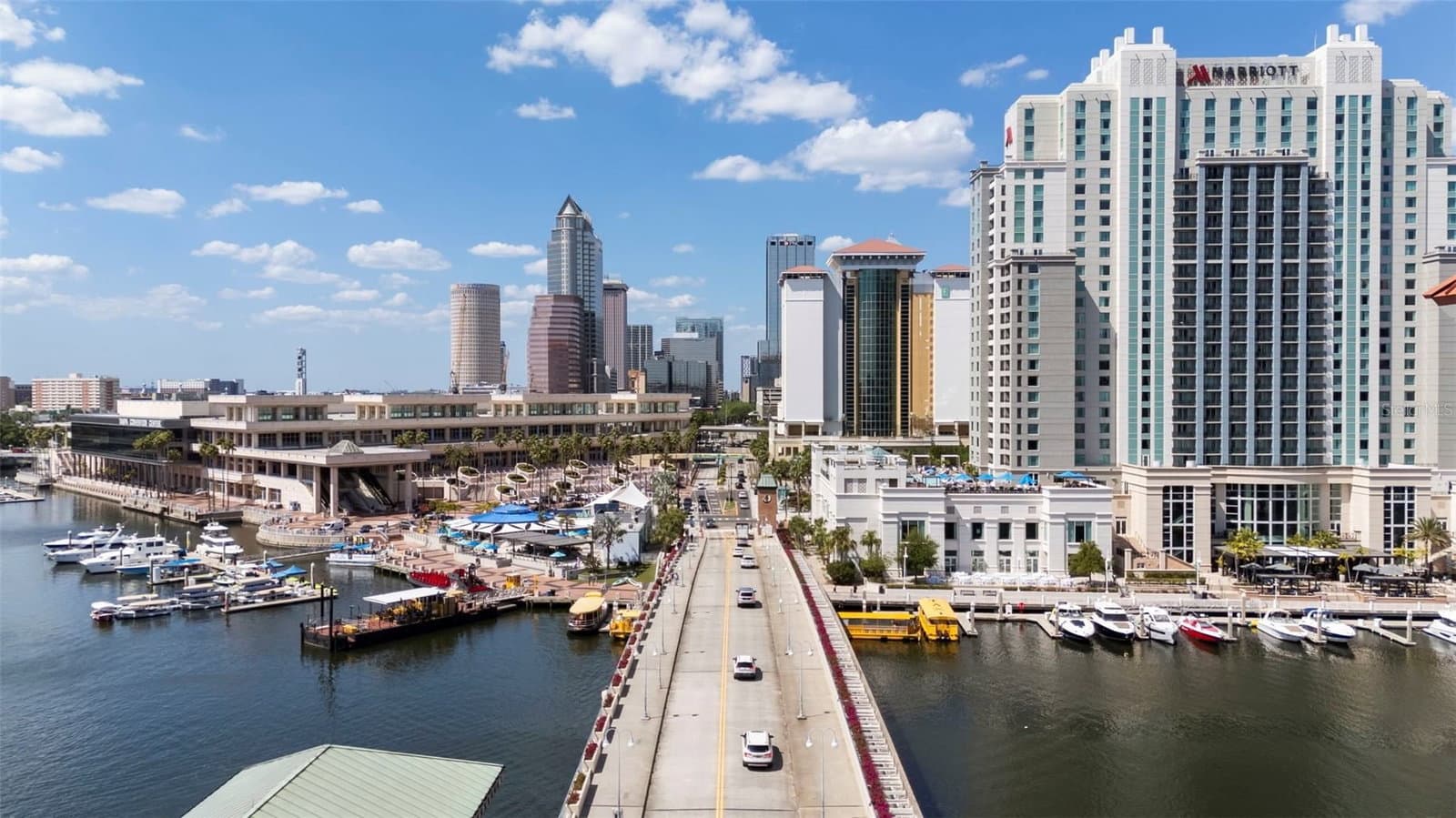 700 HARBOUR ISLAND