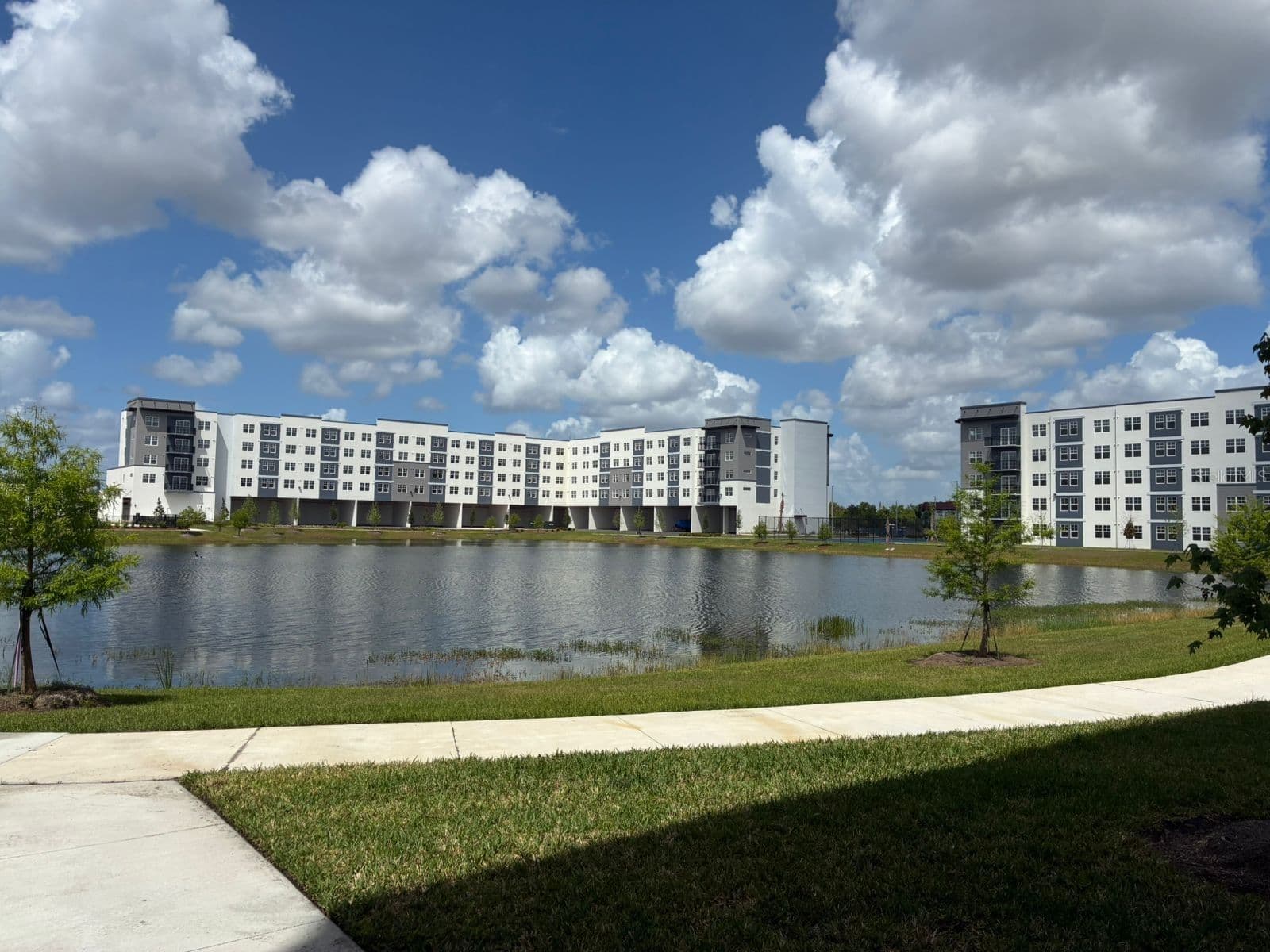 Photo 5 of 5587 MILLENIA PARK