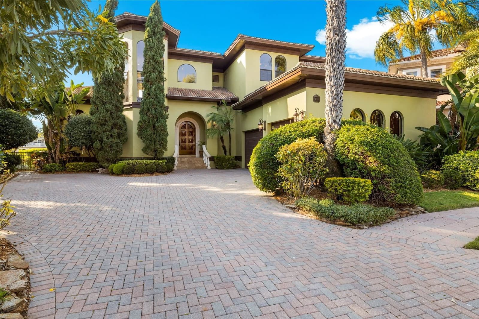 4128 CAUSEWAY VISTA