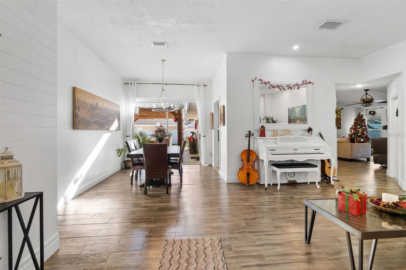 15101 REDVALE