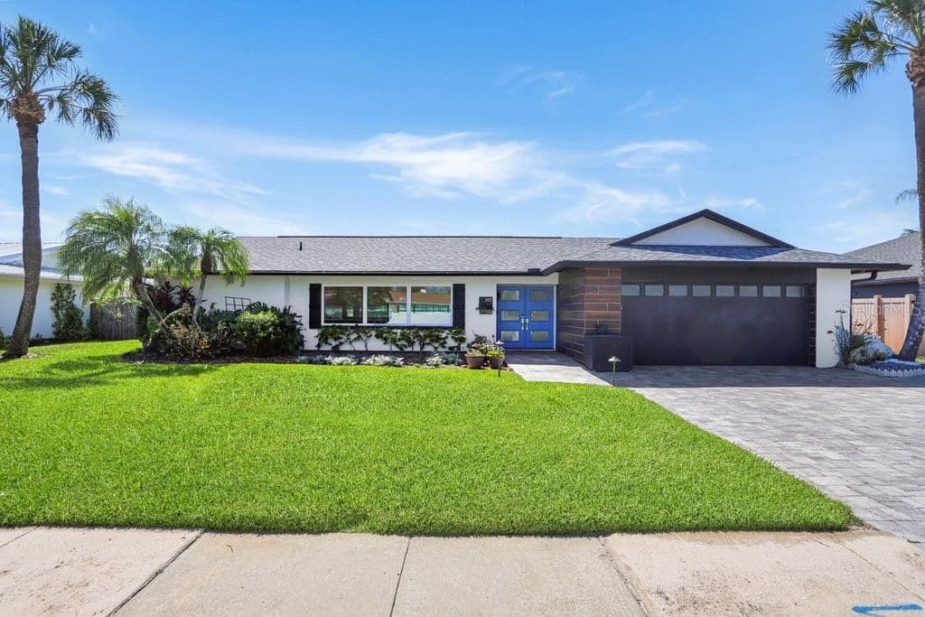 3926 VENETIAN
