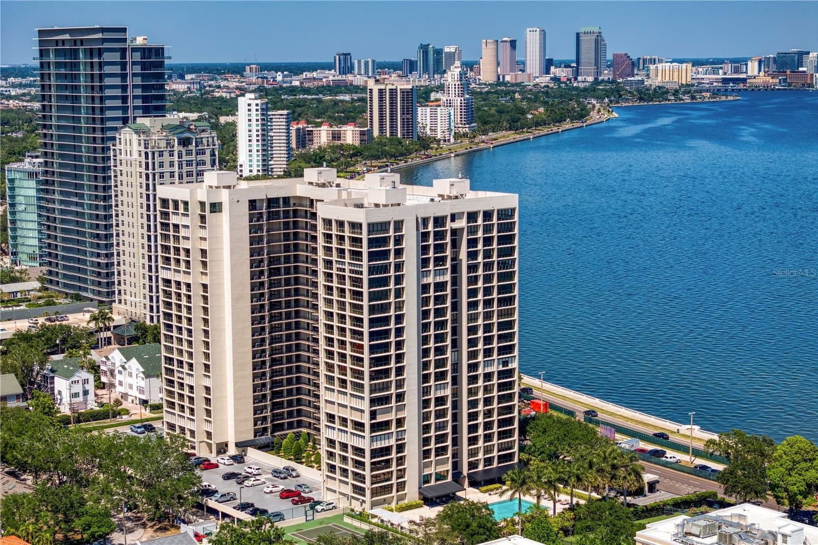 3301 BAYSHORE