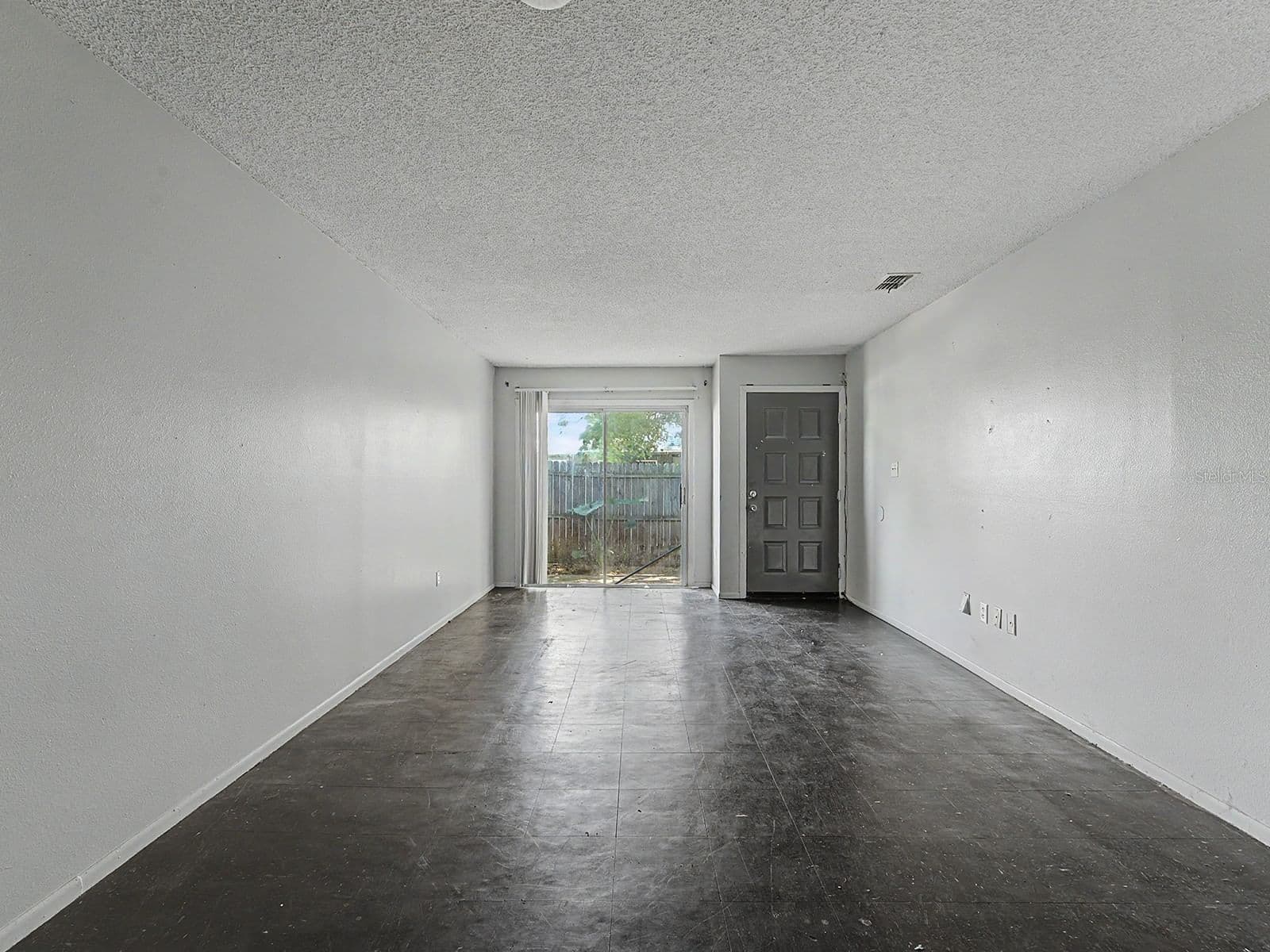 Photo 4 of 2950 53RD