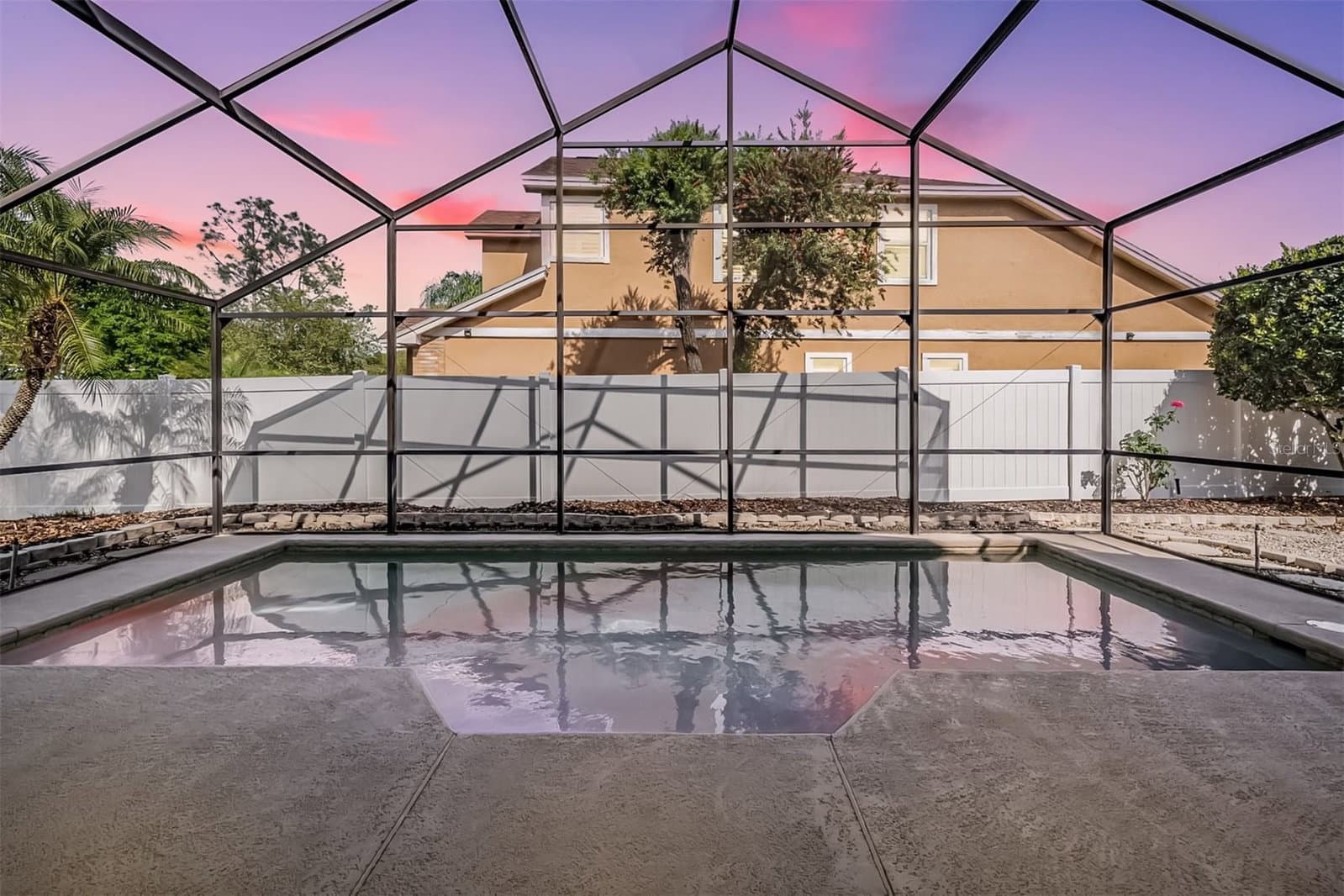 9008 QUAIL CREEK