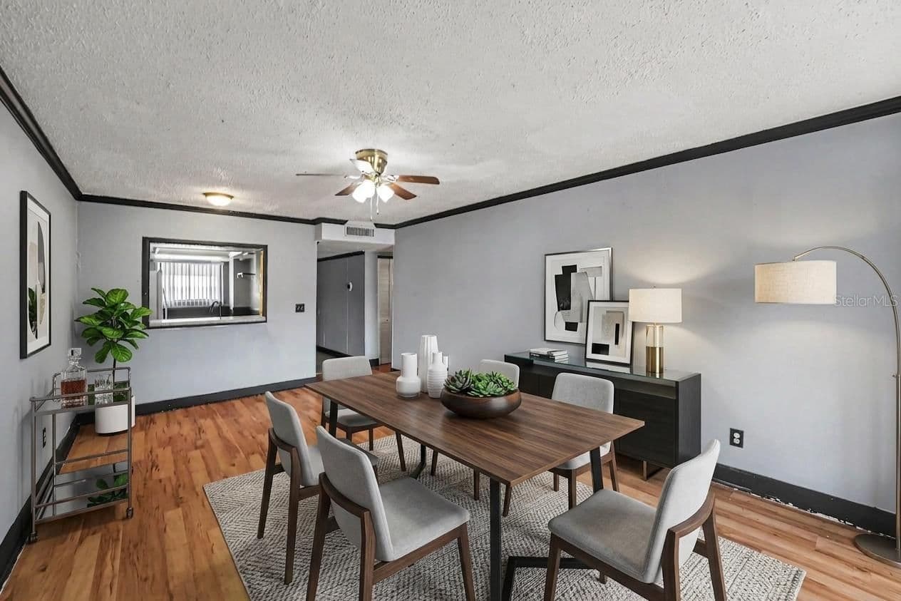6308 NEWTOWN