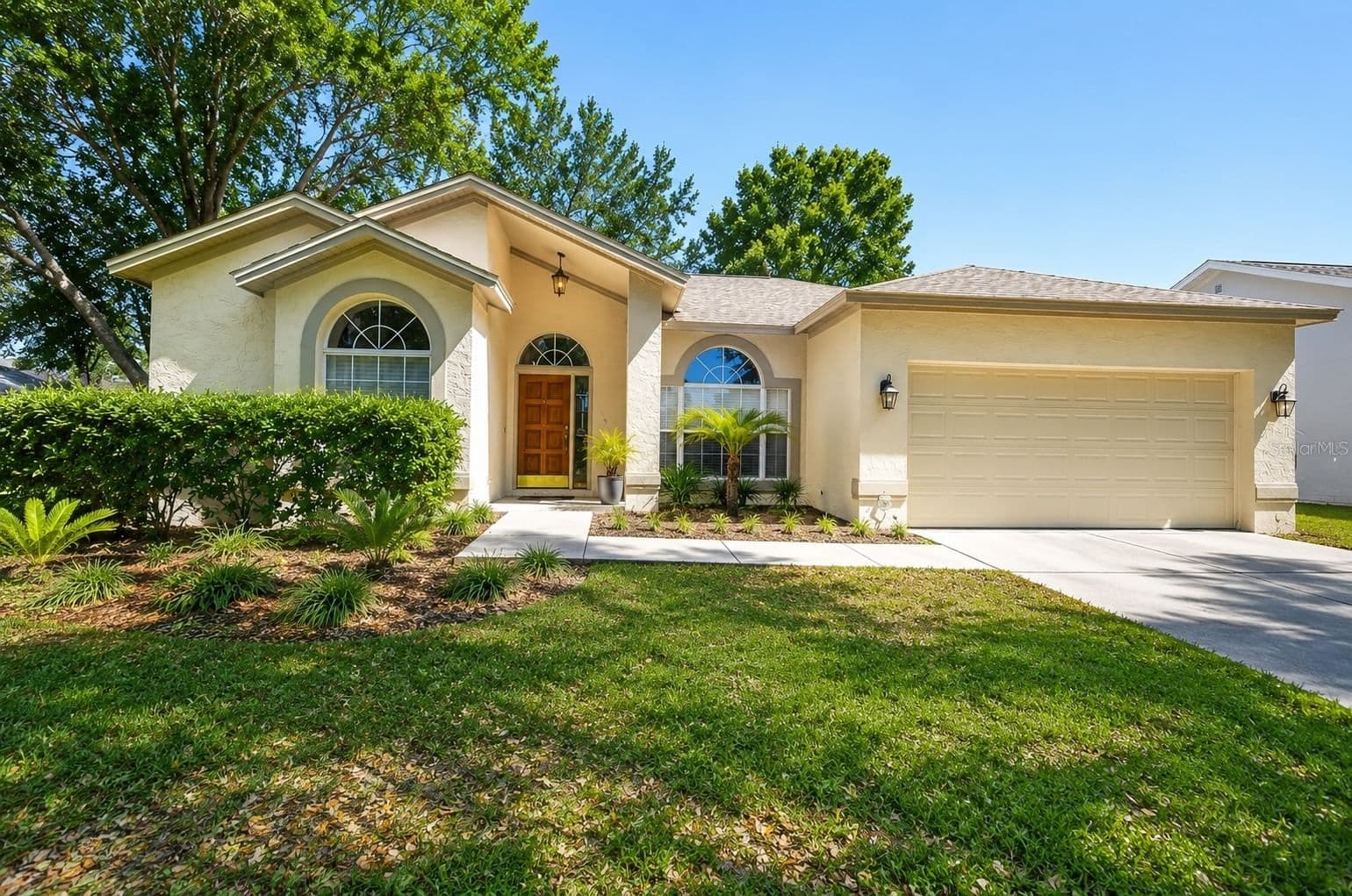 9302 HERITAGE OAK