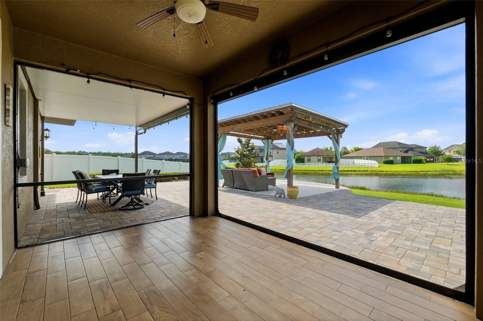 Photo 4 of 19419 PADDOCK VIEW