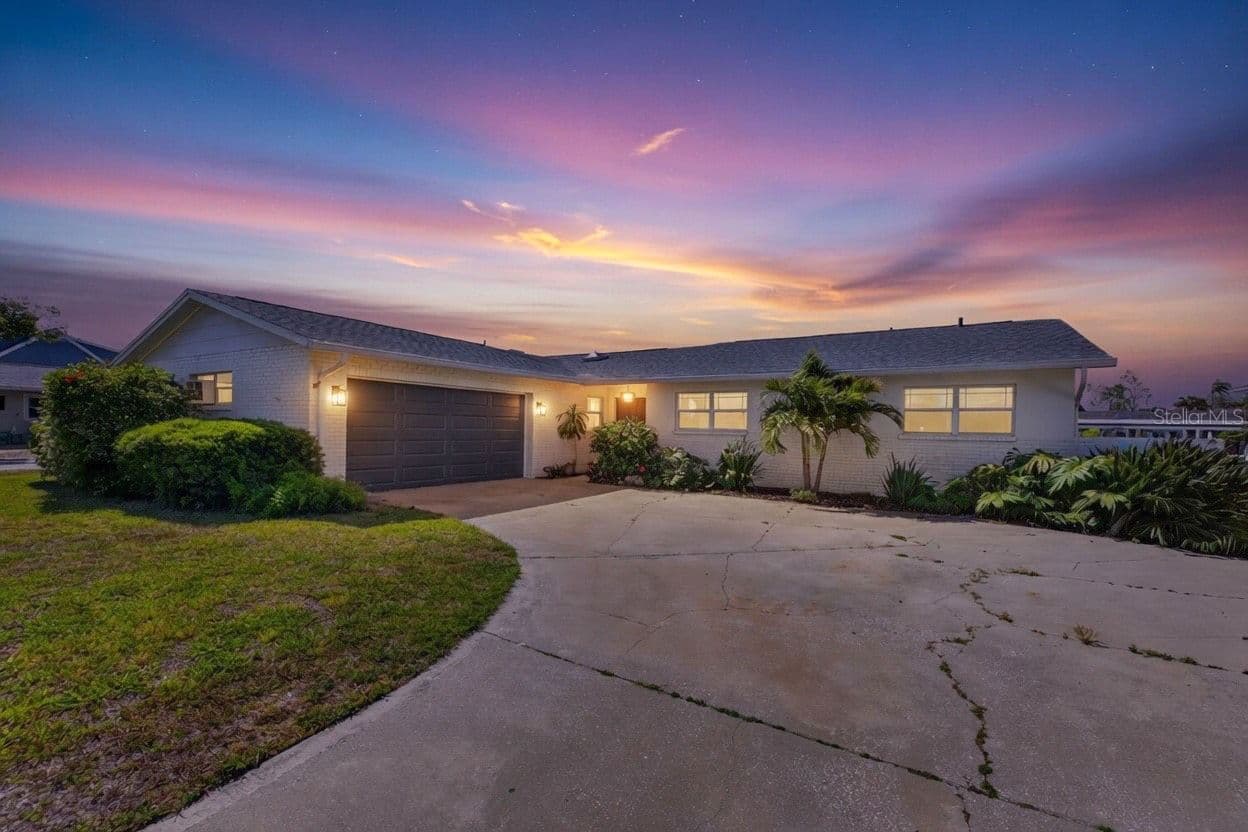8450 FLAGSTONE