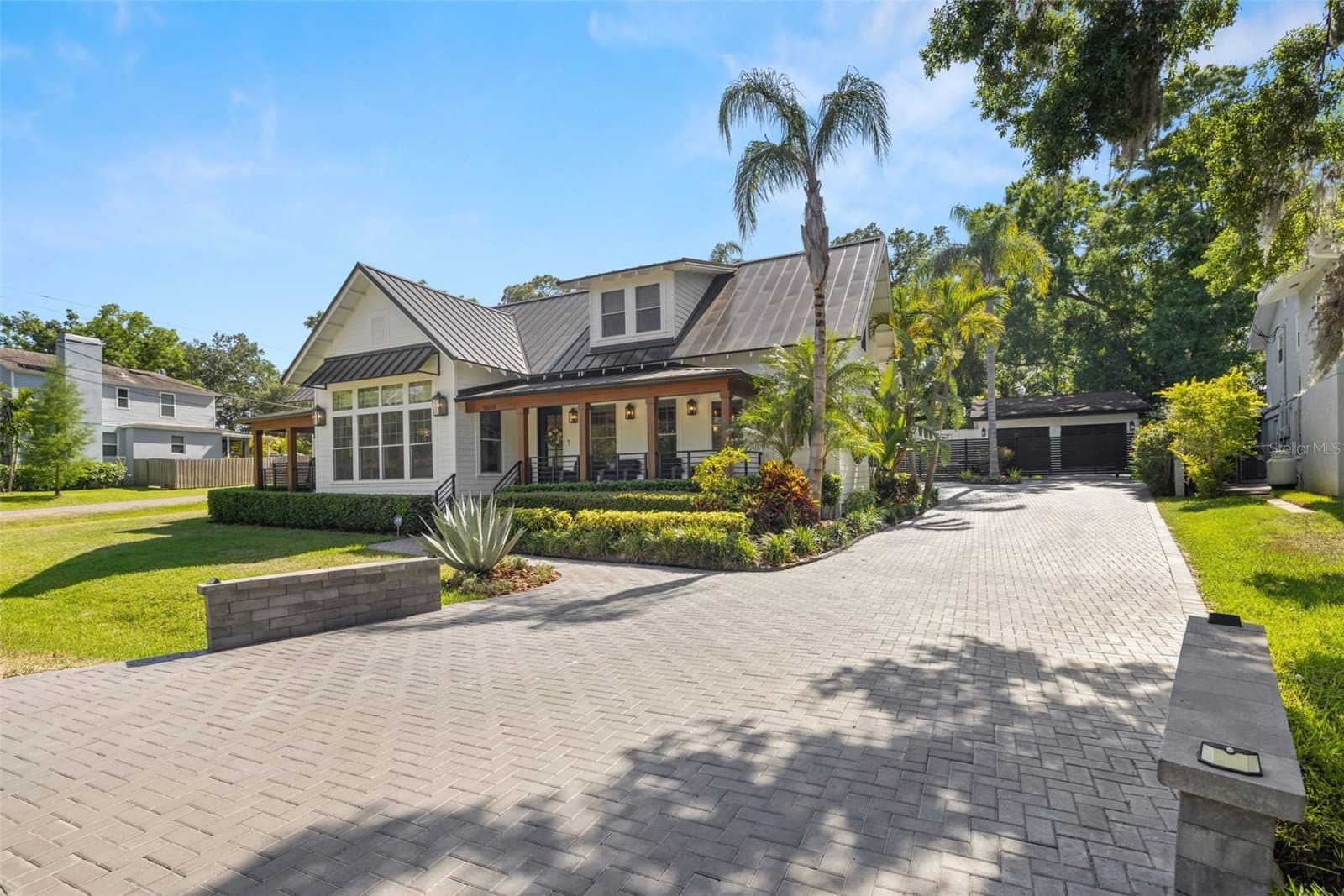 5610 RIVER SHORE