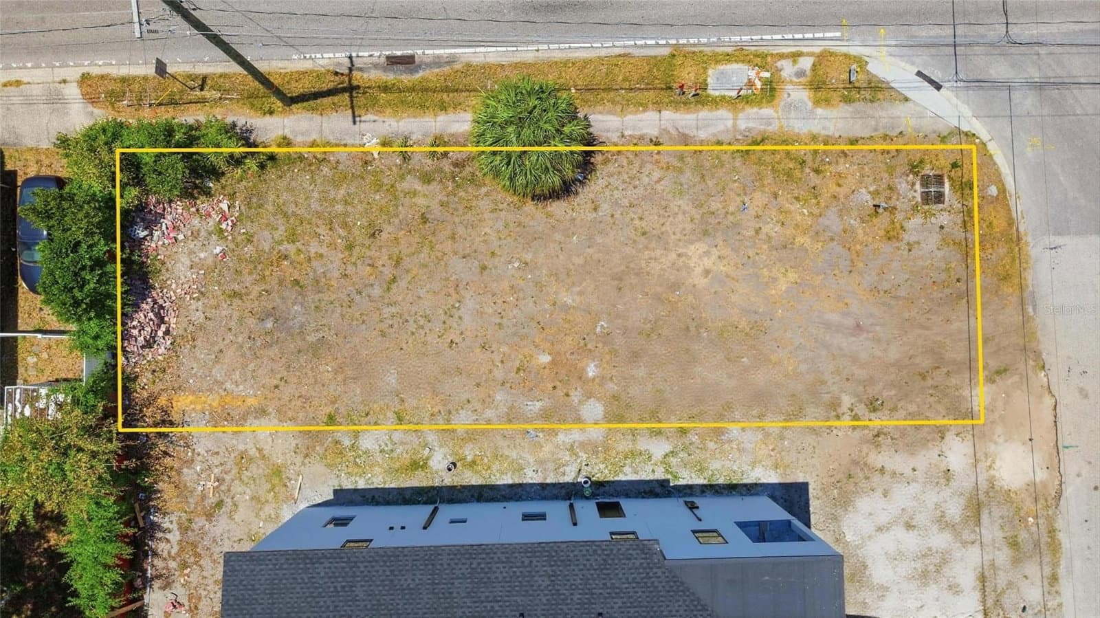 4124 NASSAU