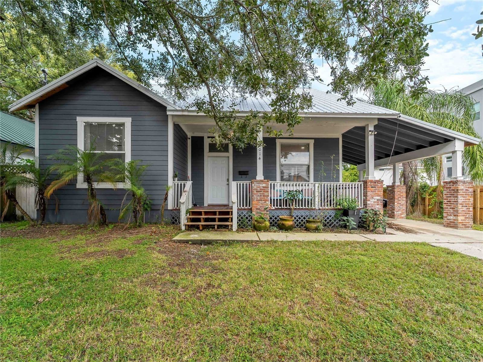 3014 TAMPA