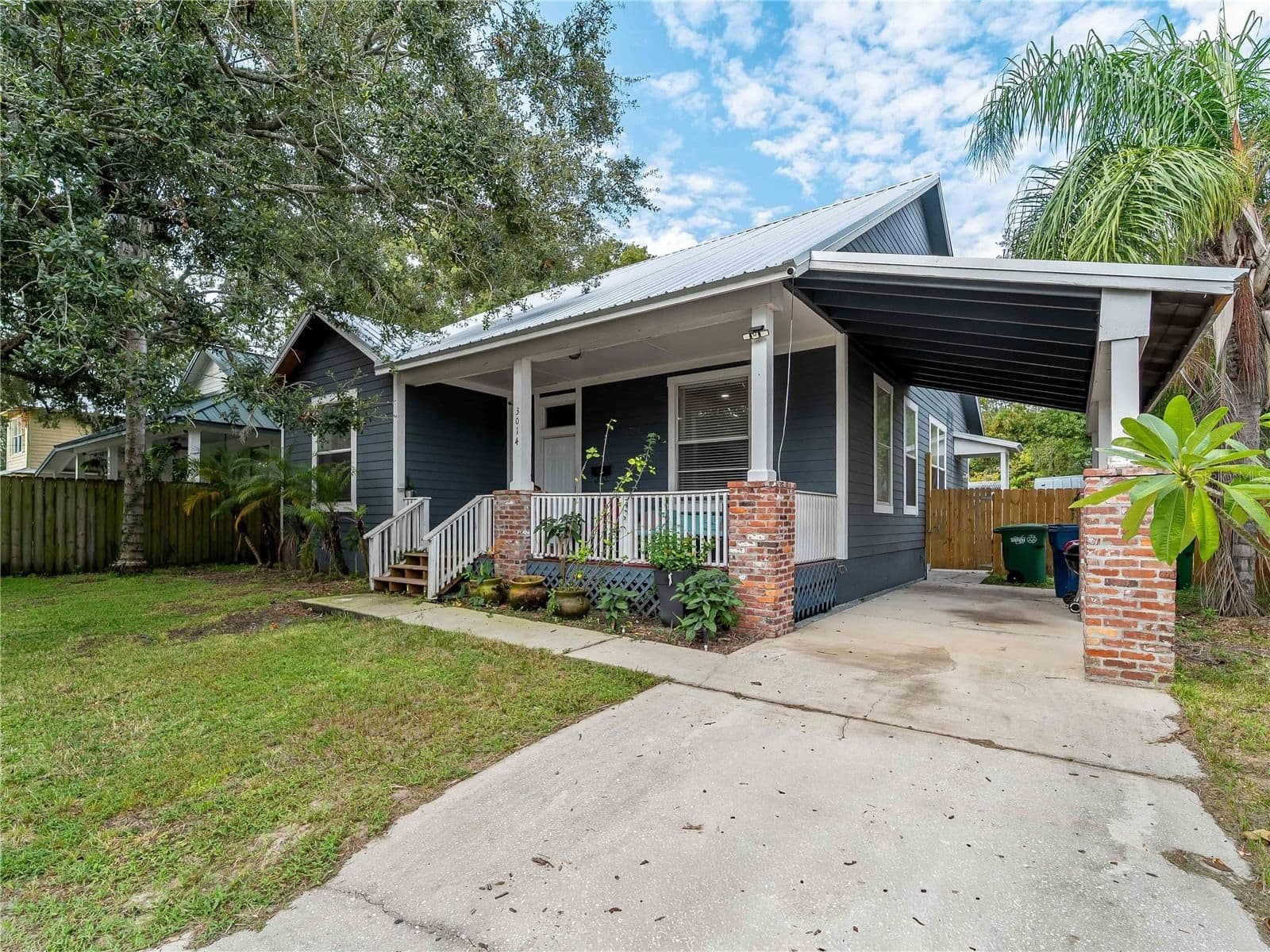 3014 TAMPA