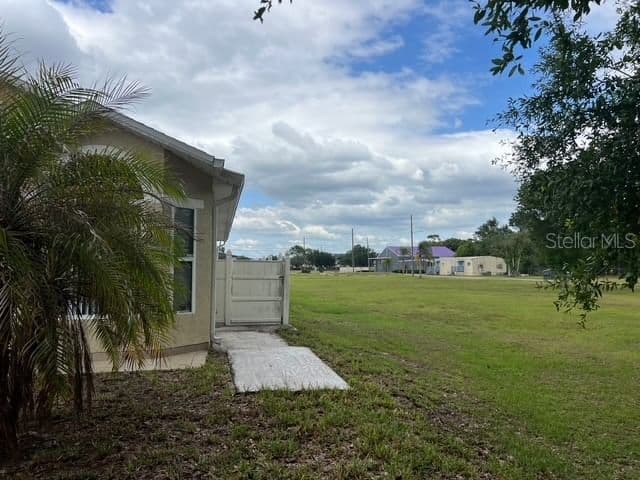 4125 HAMPSHIRE VILLAGE