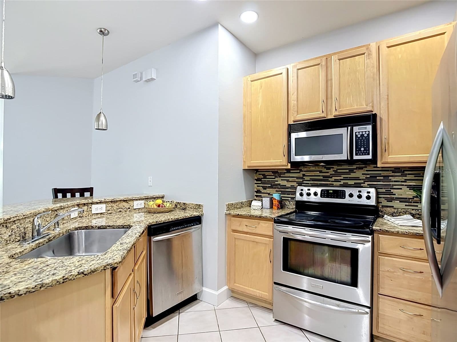 9502 PARK VILLAGE