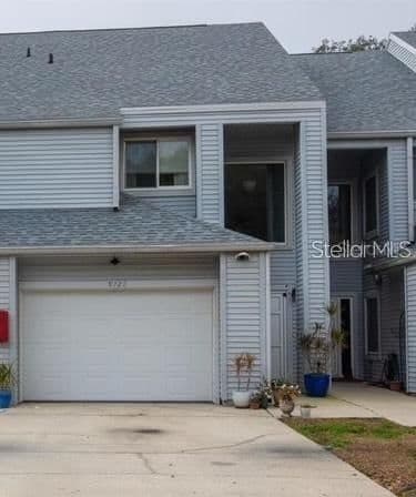 9726 TIFFANY OAKS