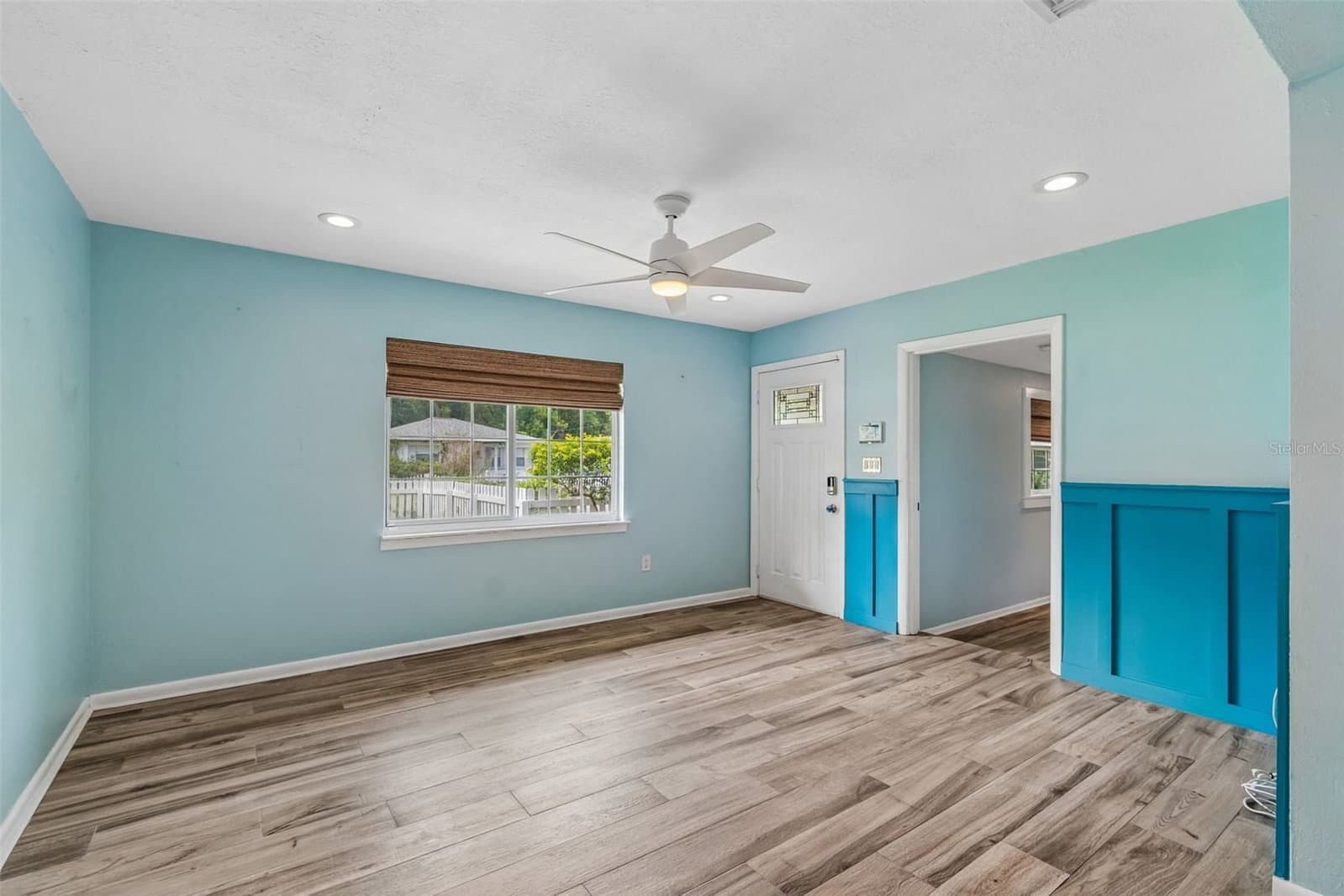 Photo 5 of 1304 KNOLLWOOD