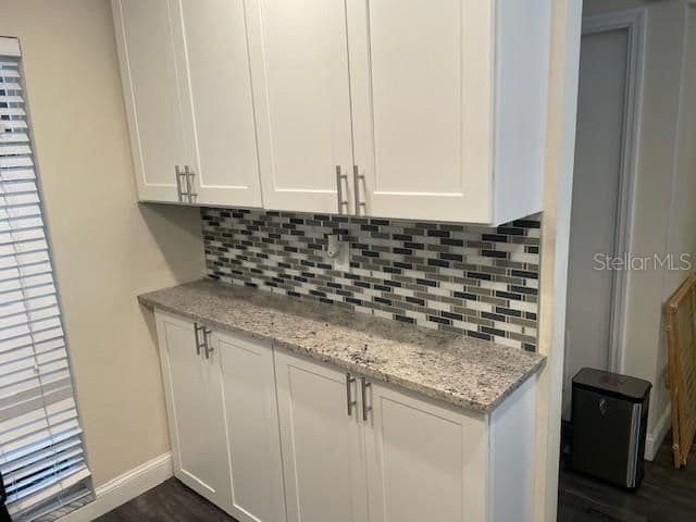5112 BAYSHORE