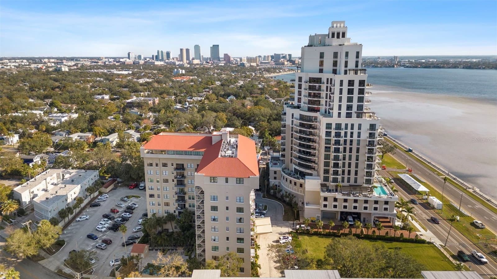 2109 BAYSHORE