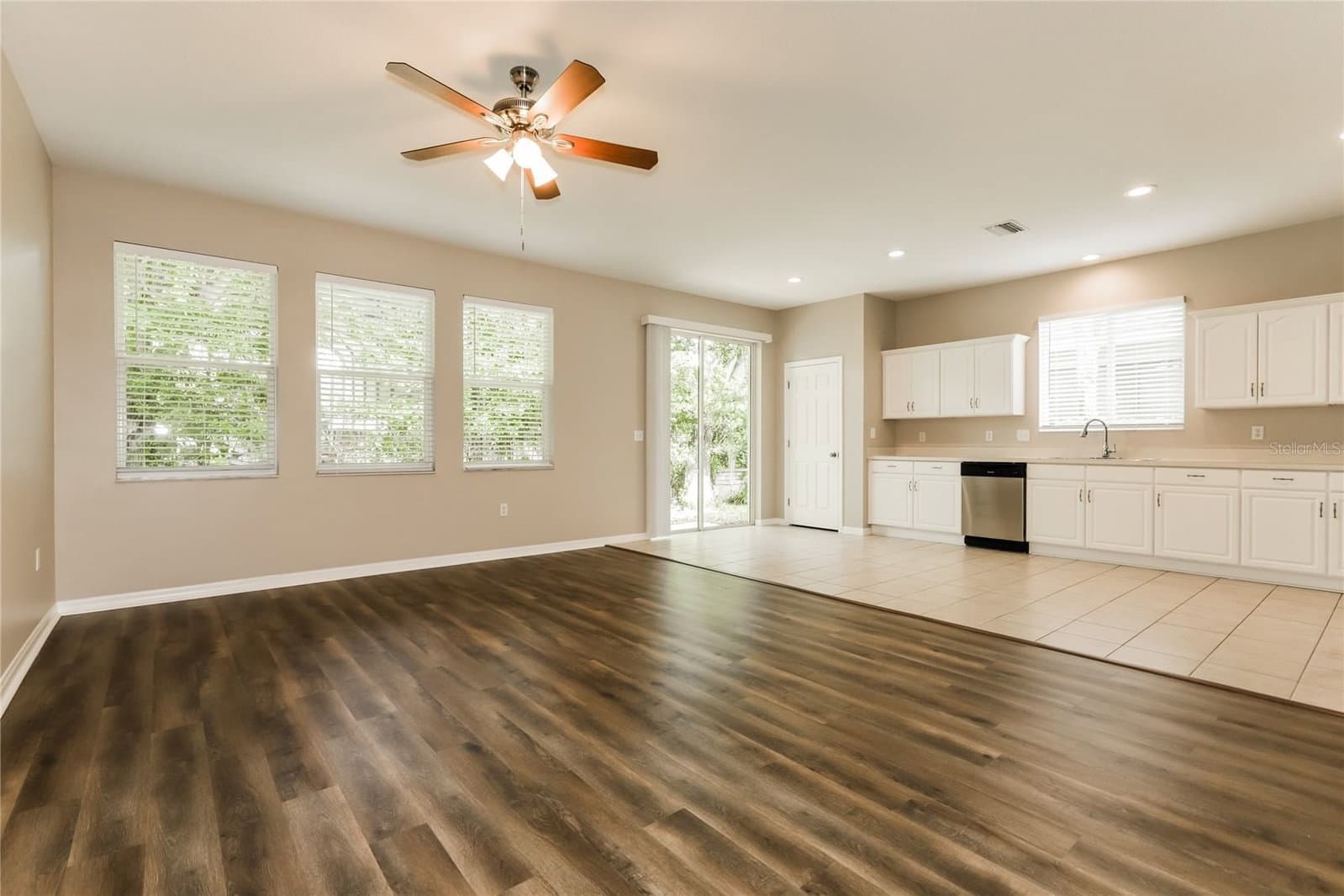 Photo 5 of 1035 CLEARPOINTE