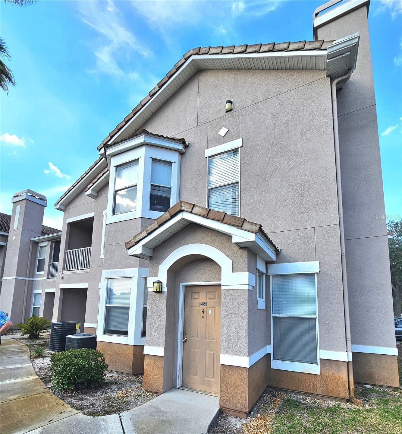 18058 VILLA CREEK