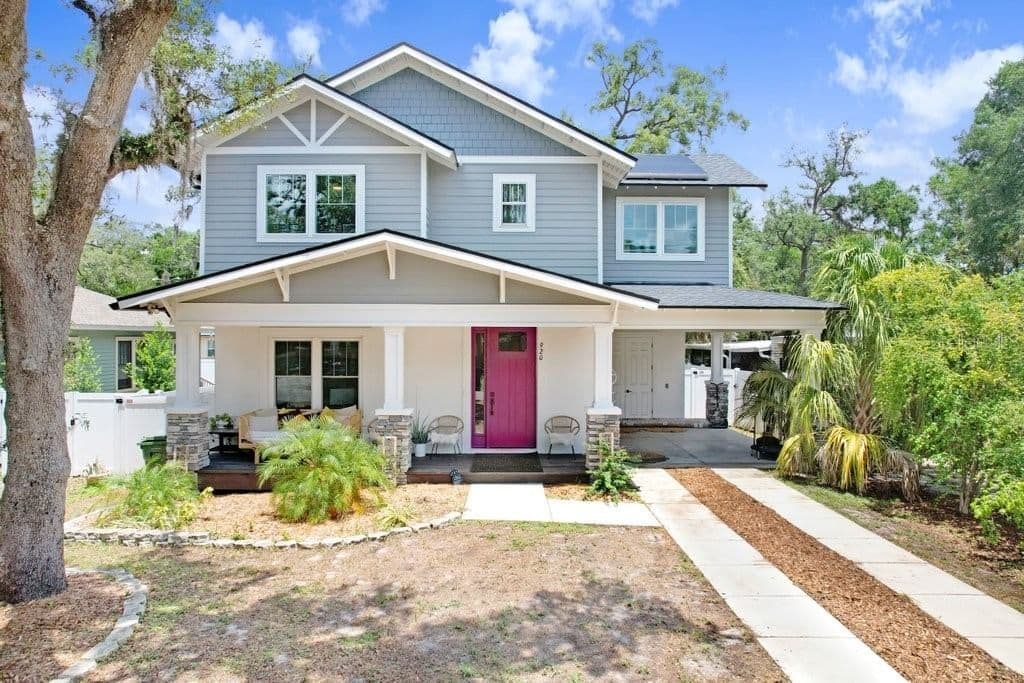 920 SHADOWLAWN