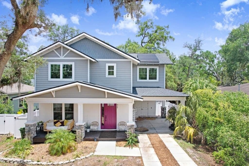 920 SHADOWLAWN