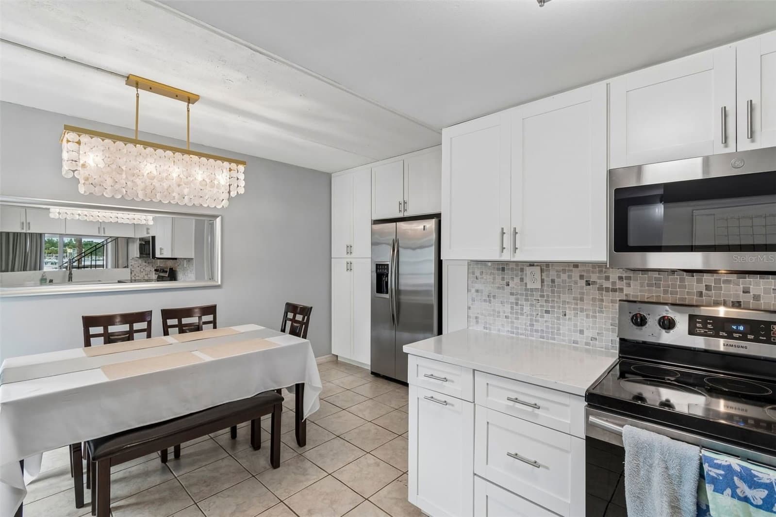 2424 TAMPA BAY