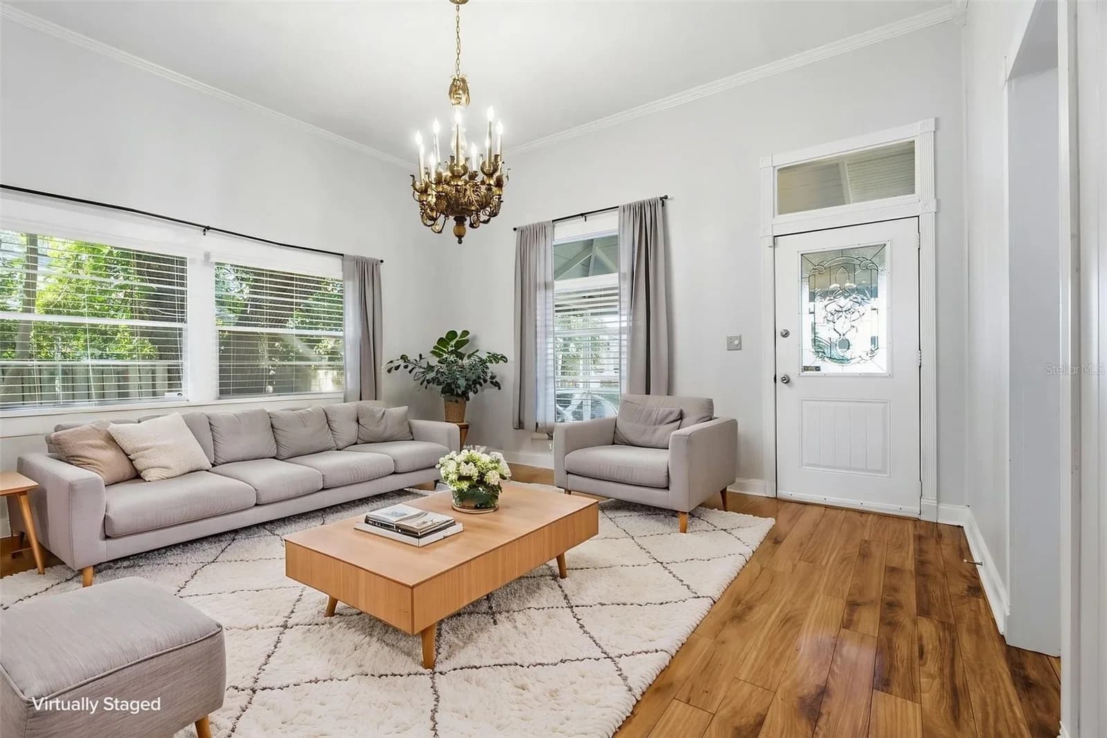 Photo 5 of 3017 WOODROW Avenue