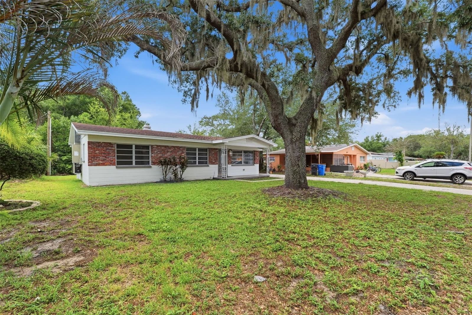 7815 PINE HILL