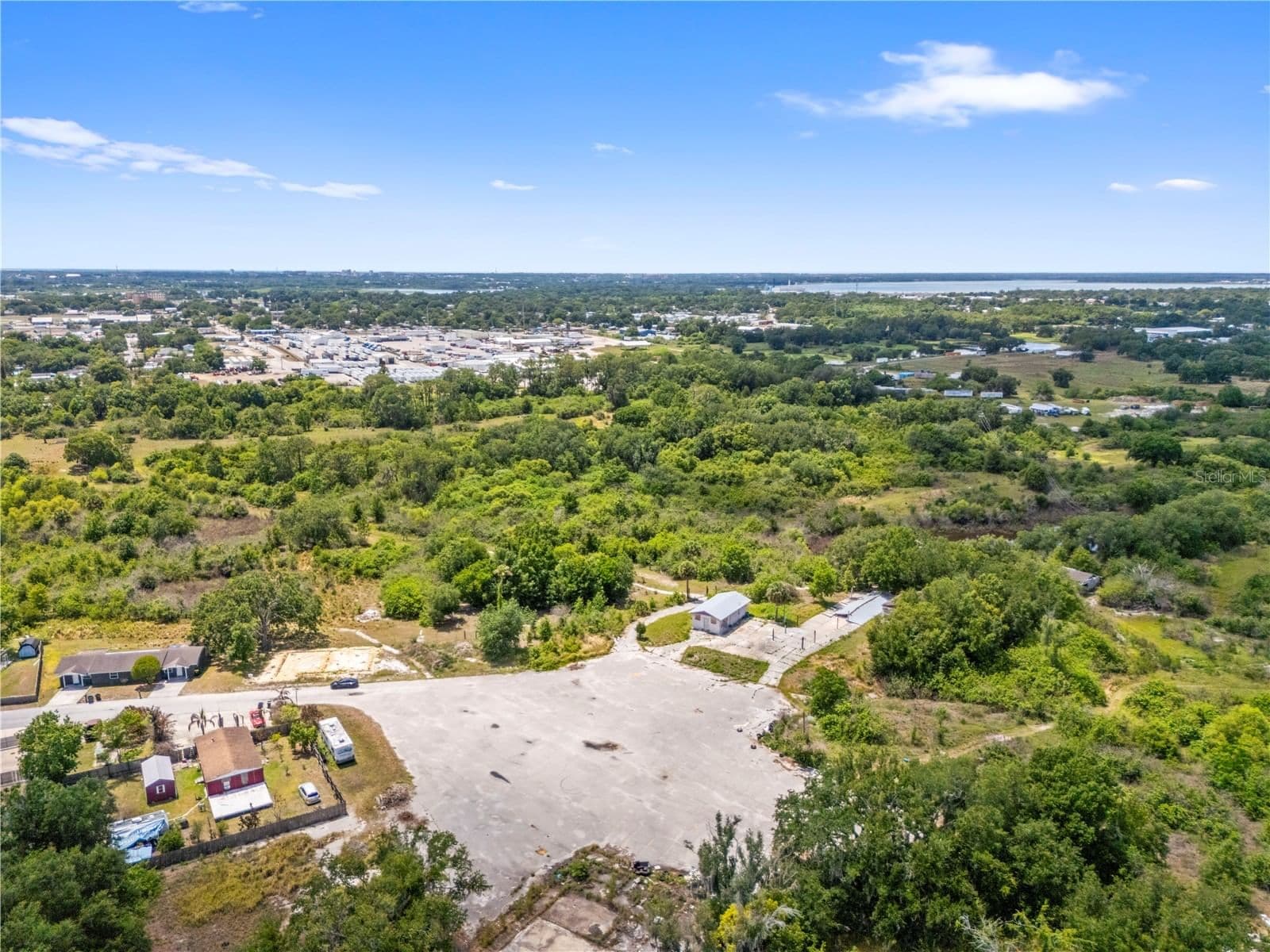 Photo 4 of 1100 SKYVIEW