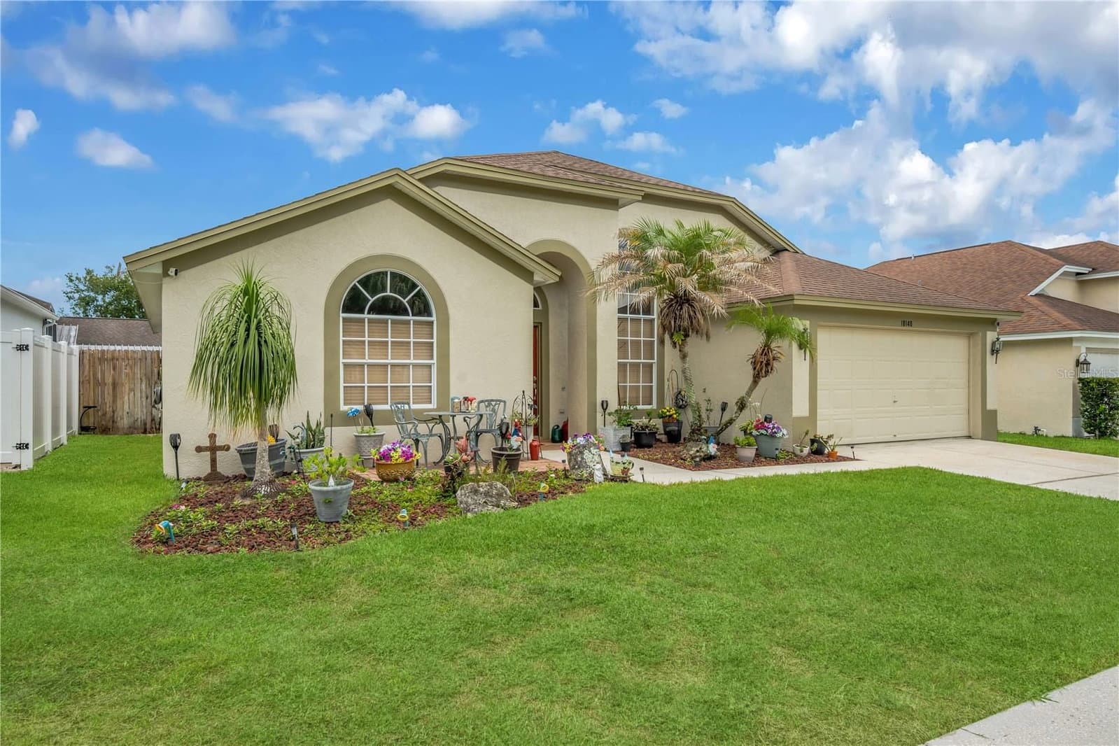 Photo 4 of 18140 PALM BREEZE