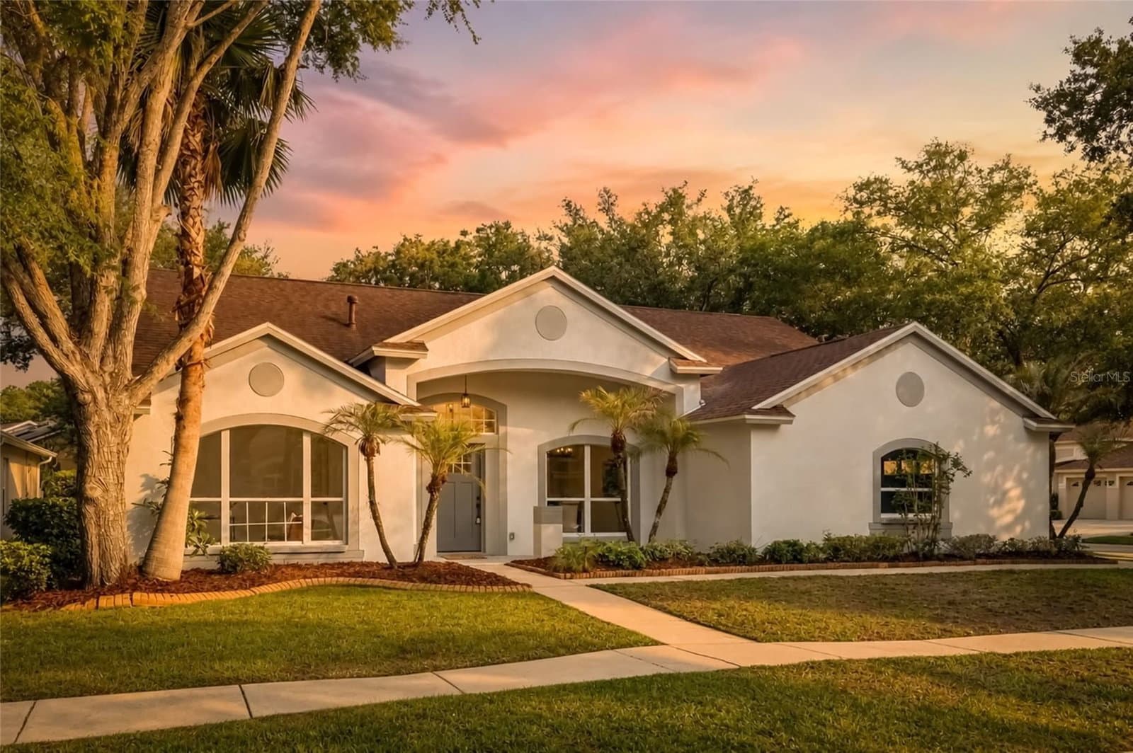 10117 WHISPER POINTE