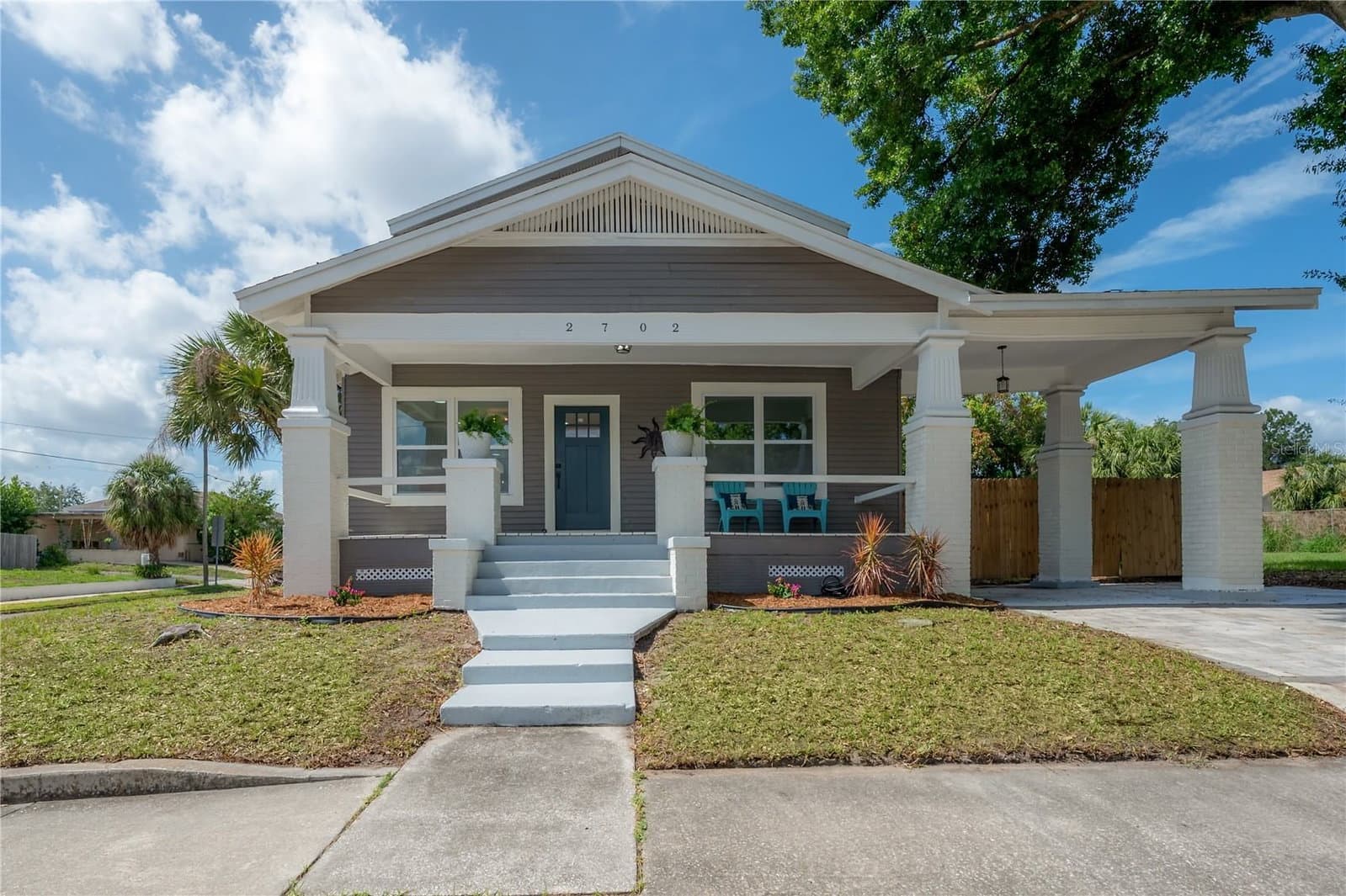 2702 PALMETTO