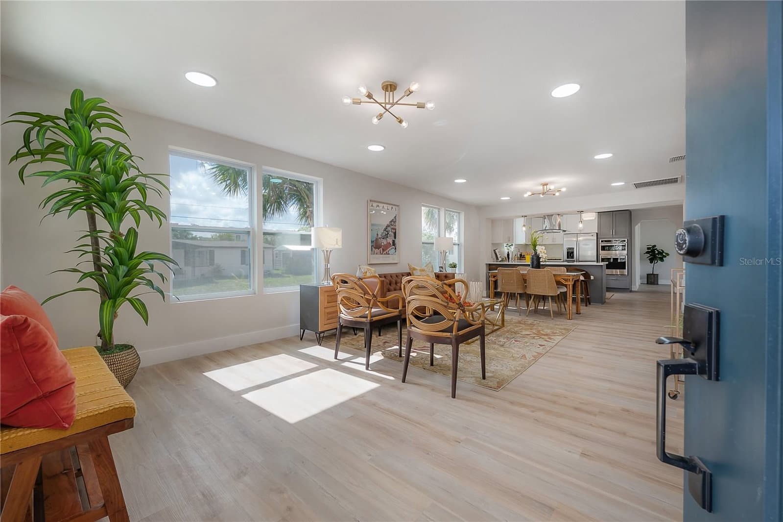 2702 PALMETTO