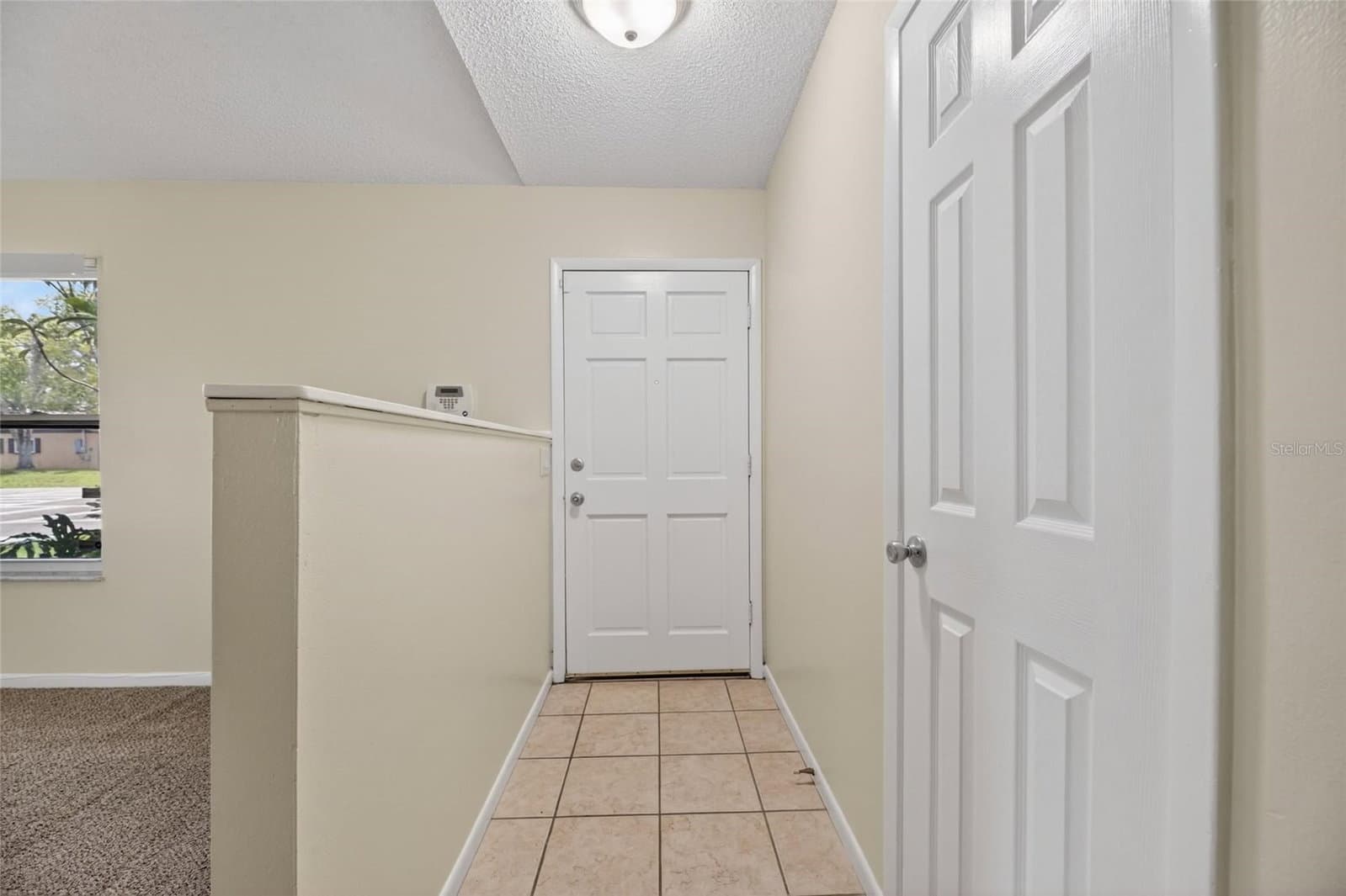Photo 4 of 5001 WHITEWAY