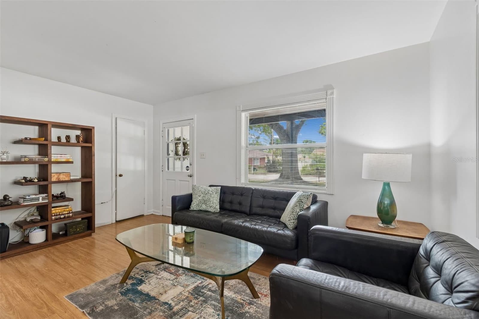 Photo 5 of 4602 BAY VILLA