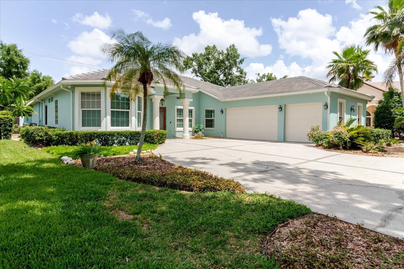 13510 WESTSHIRE
