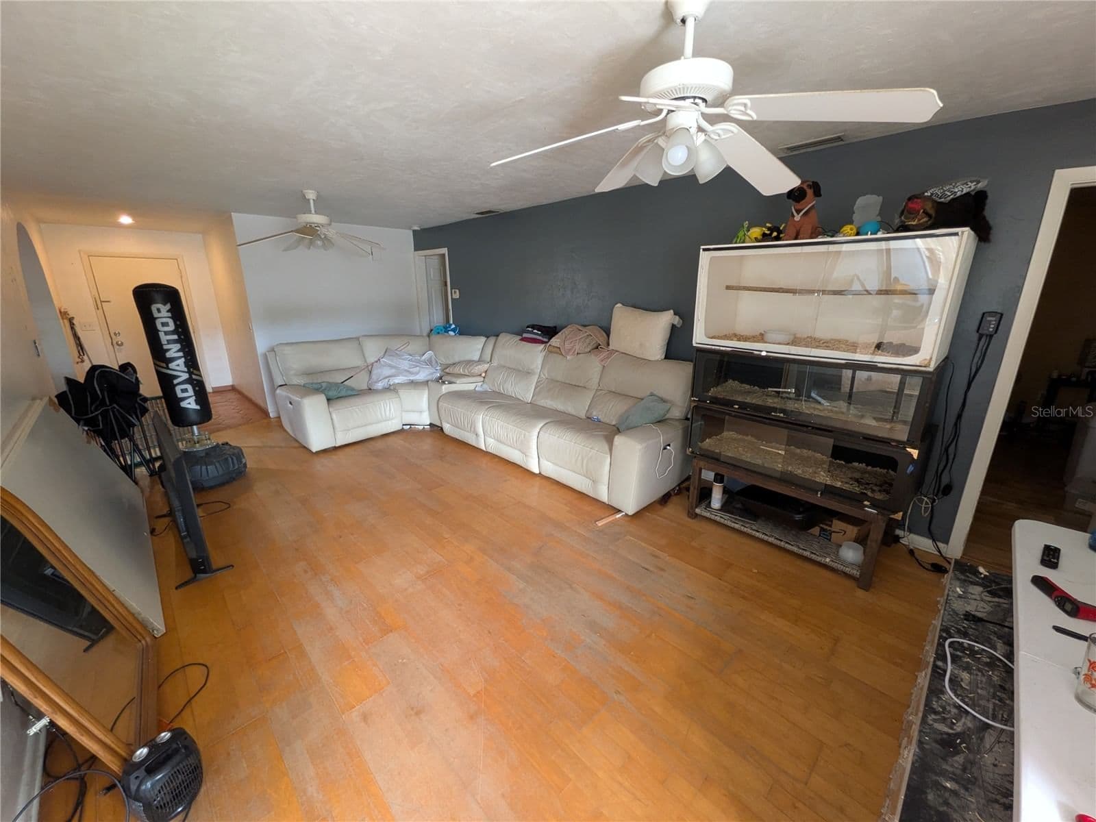 7167 COLUMBIA