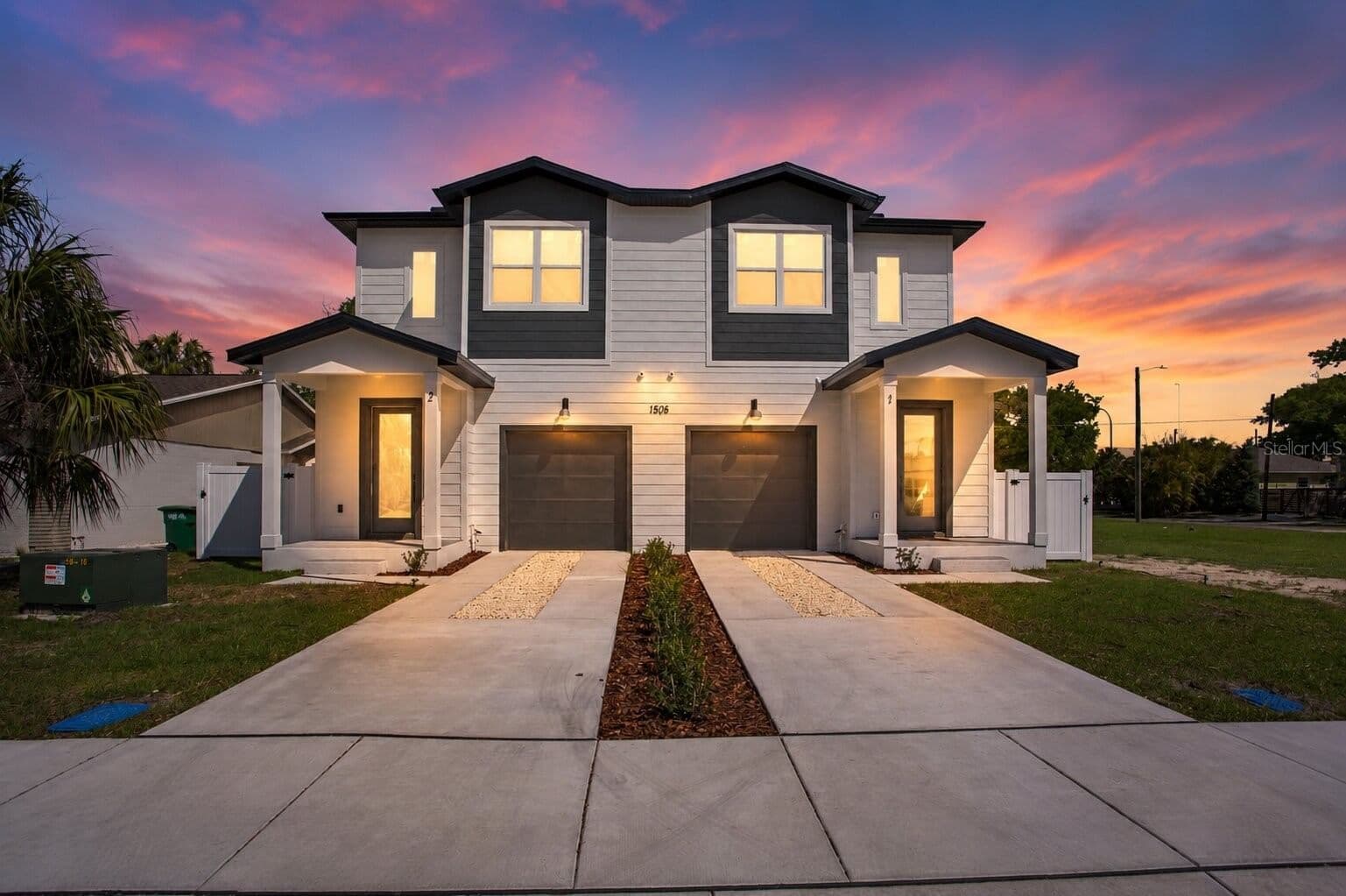 1505 ARCH