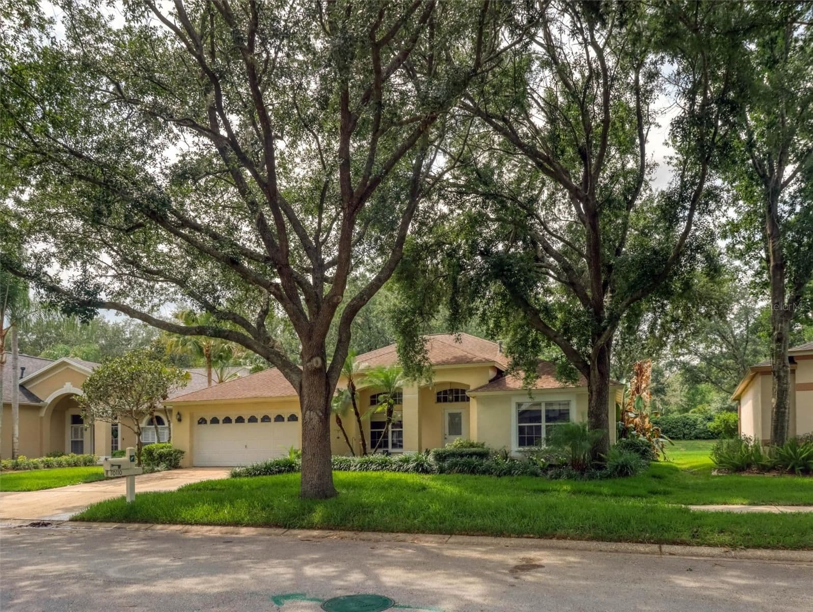 Photo 4 of 10110 WHISPER POINTE