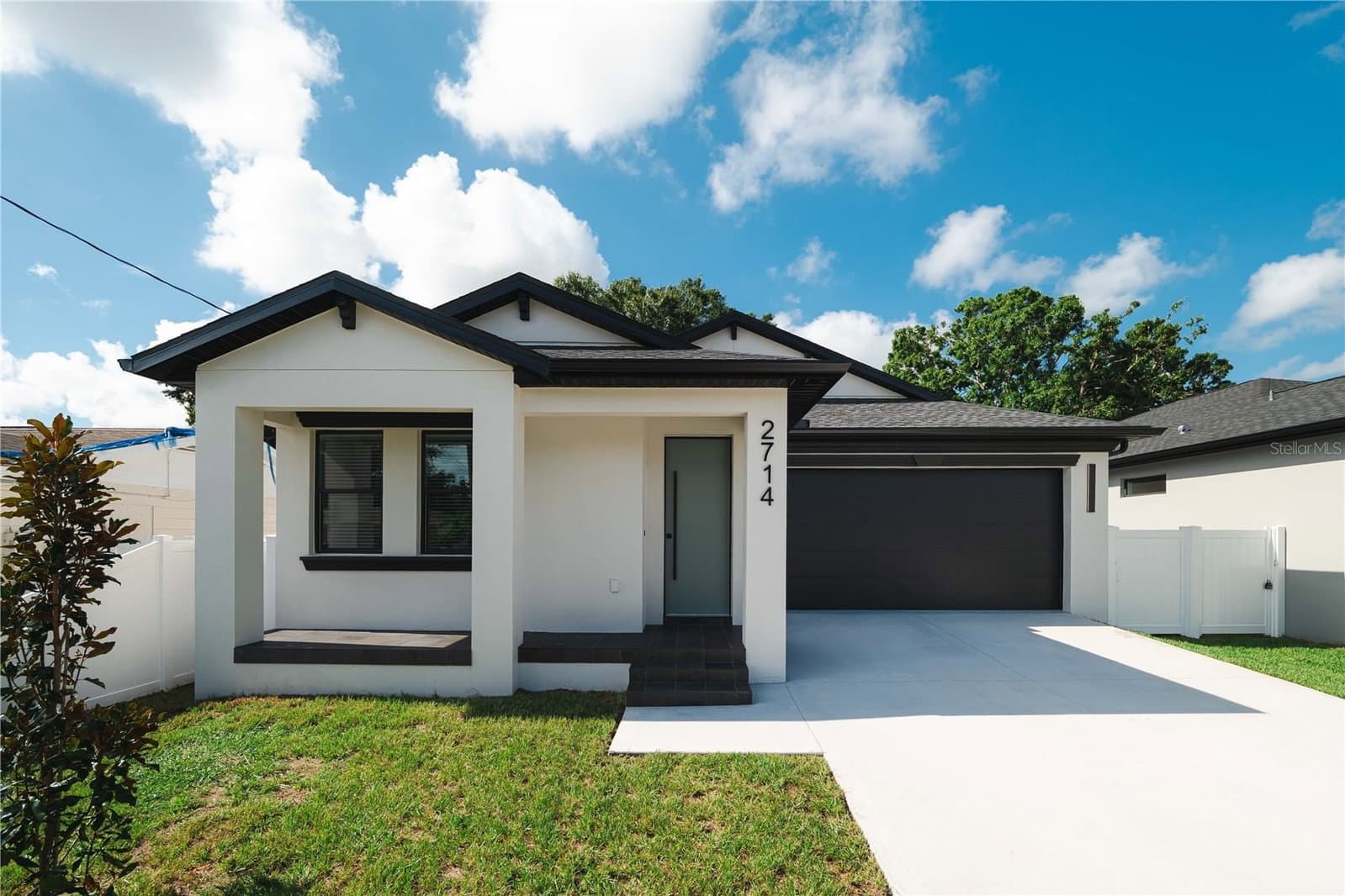 2714 TAMPA BAY