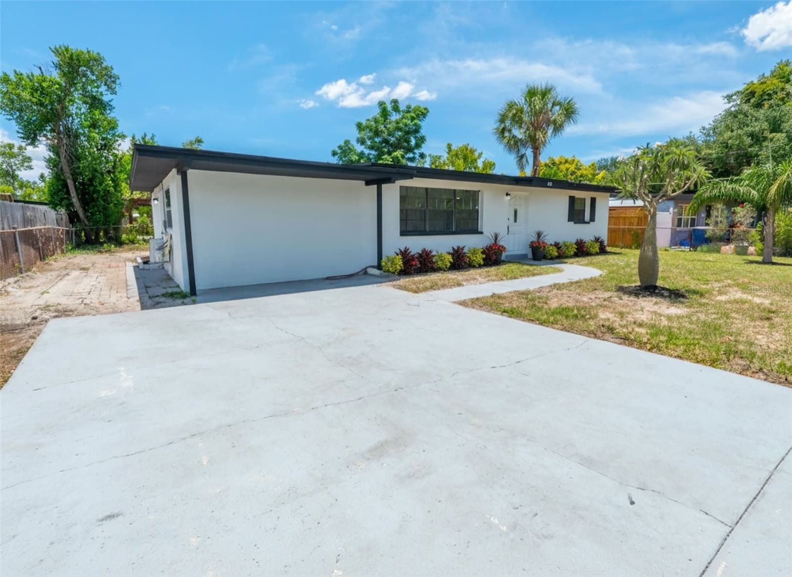 4112 FAIRVIEW