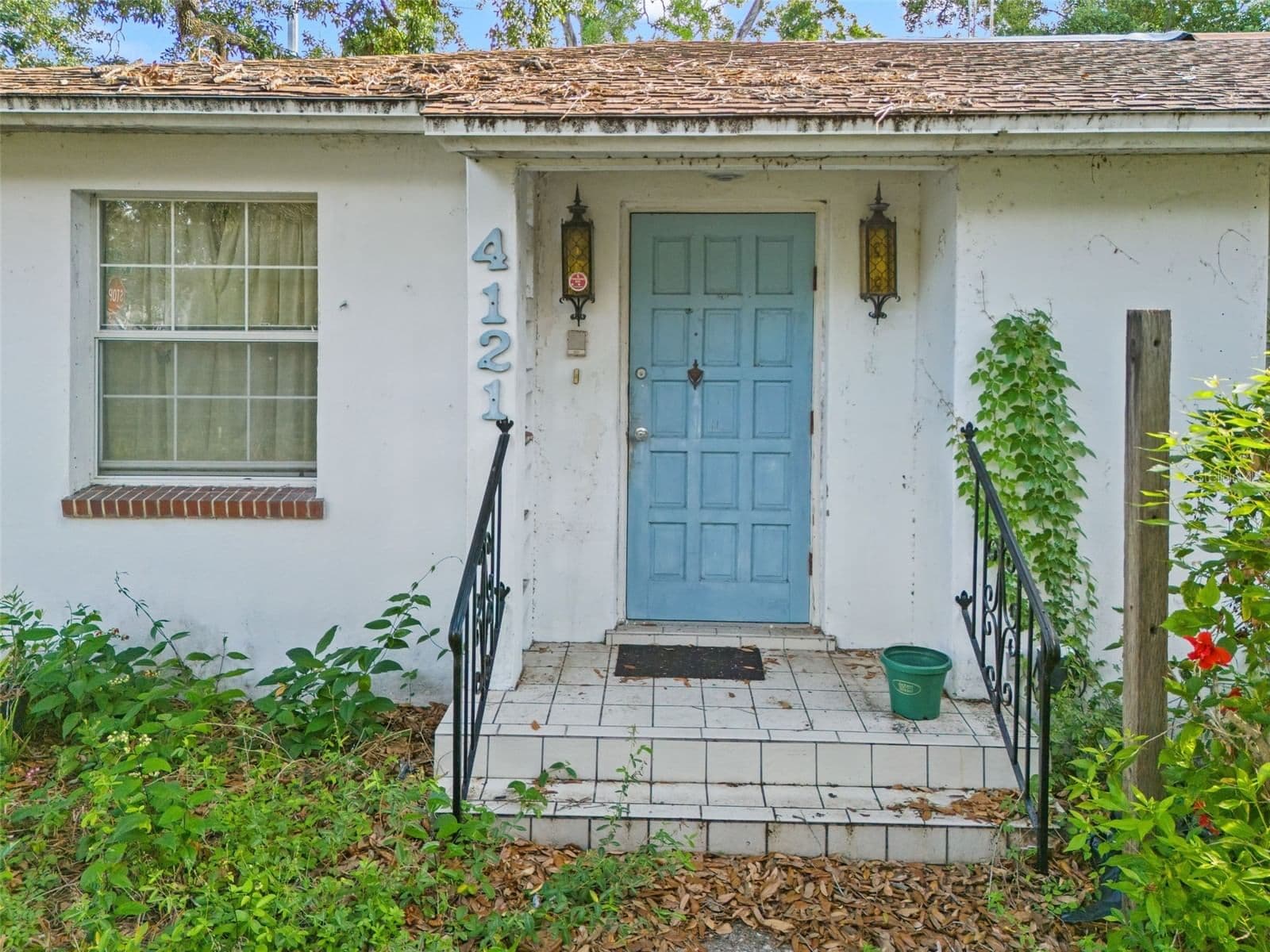 4121 WEST PALMIRA