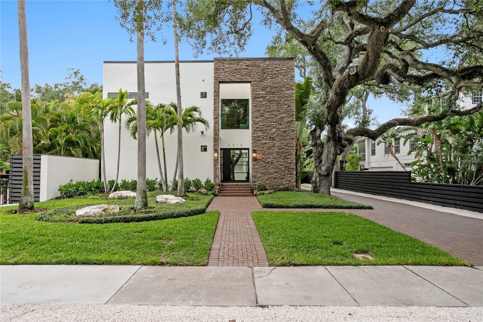 2515 SHELL POINT