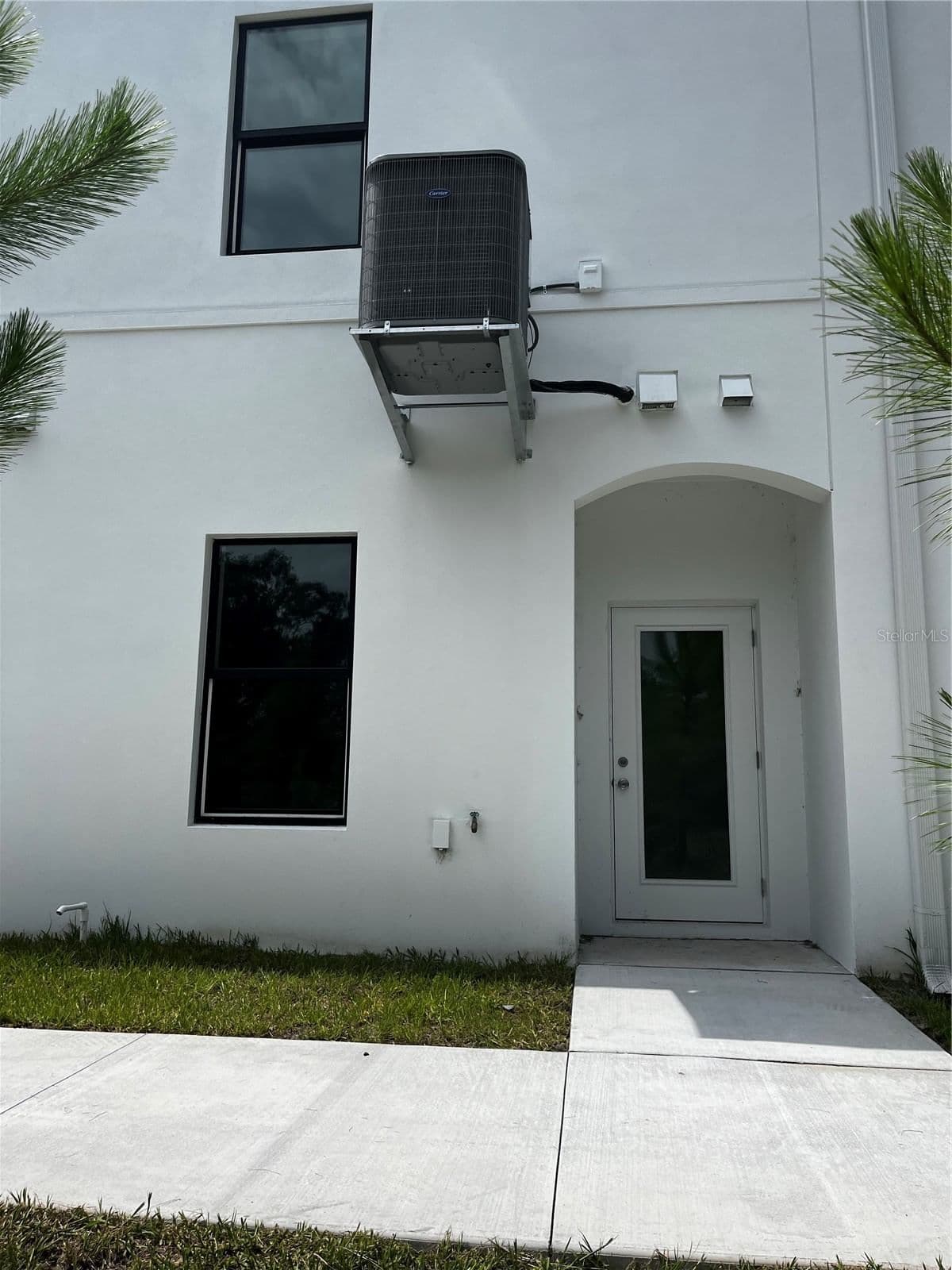 4363 CAMBIO GARDENS