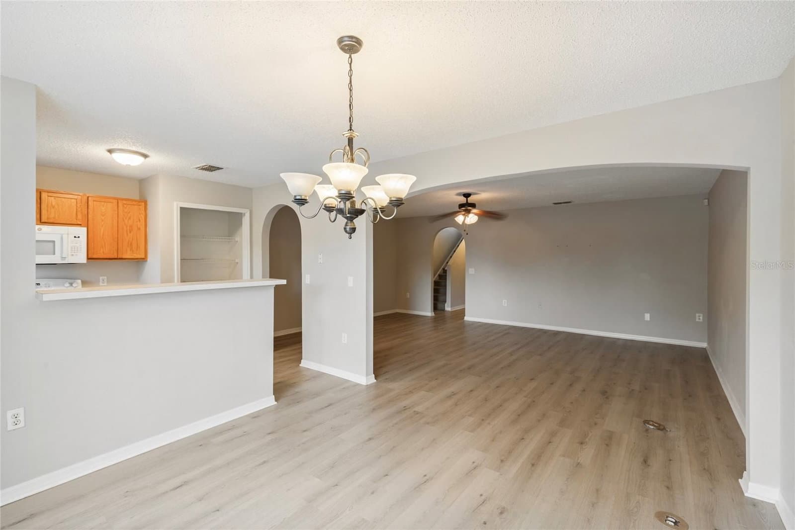 Photo 5 of 4617 ASHBURN SQUARE