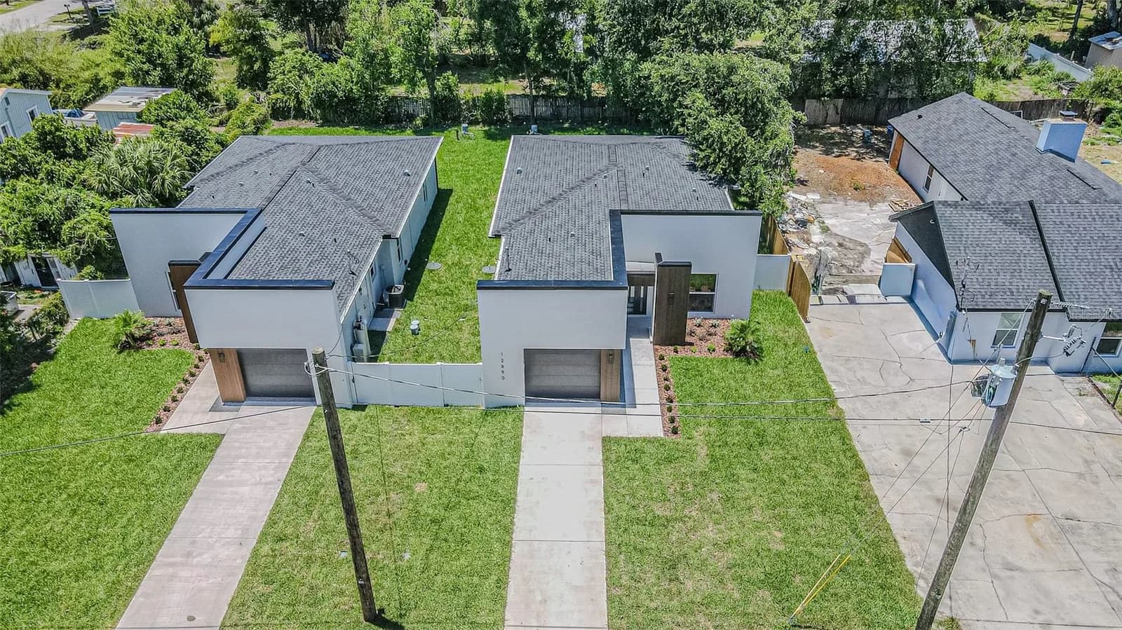 Photo 4 of 12690 CENTRAL Avenue